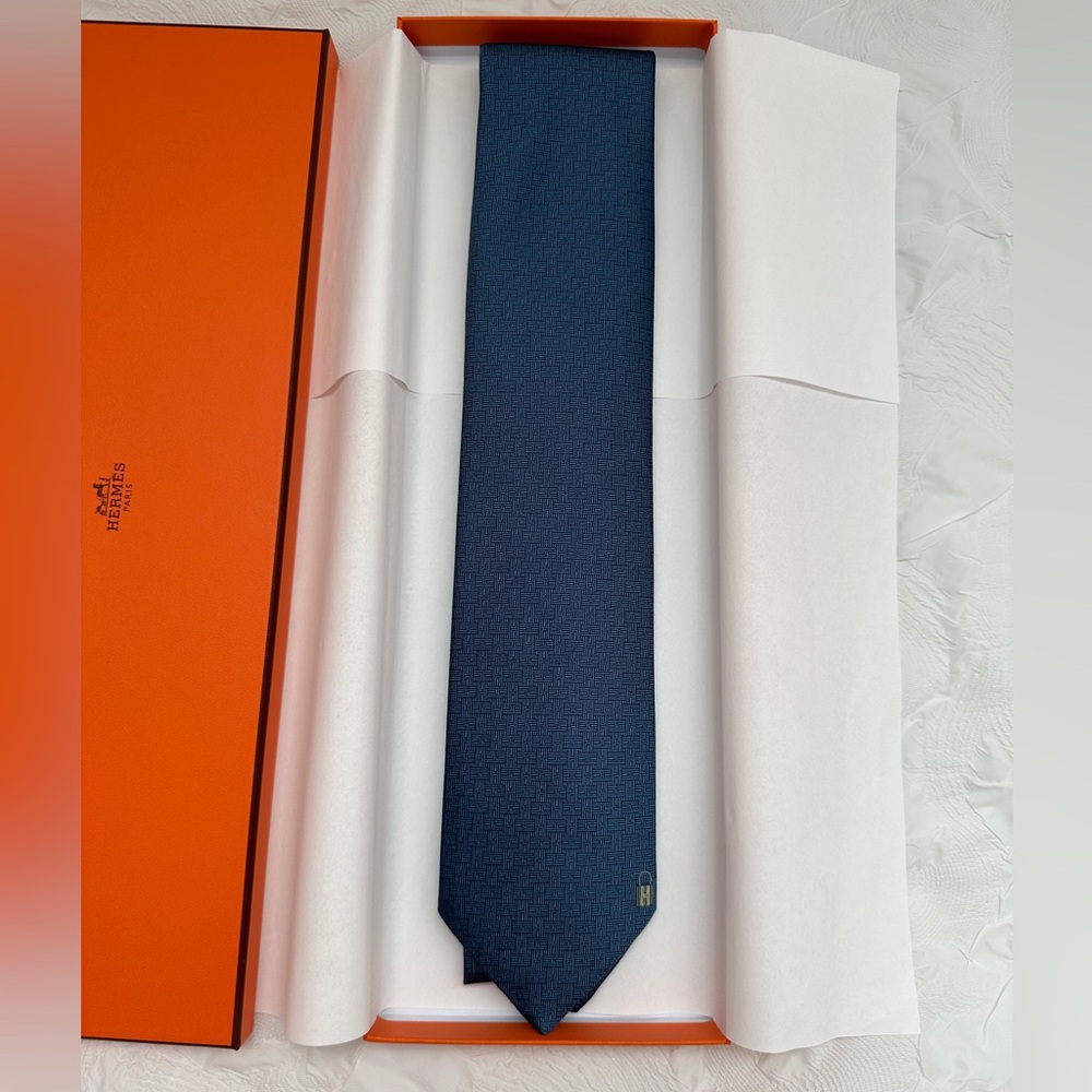 Hermes Pinces H tie